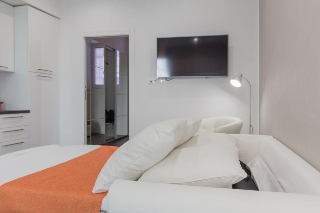 Malta Guest House 皮亚琴察 外观 照片